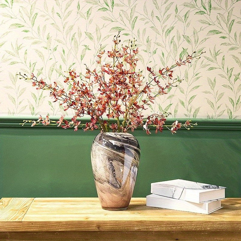 A Stylish Glass Vase in an Elegant Ink Painting Design, Perfect for Decorating a Classic Bedroom Desk, Ideal for Arranging Small Flowers, And Suitable for Hydroponically Grown Fresh Blooms