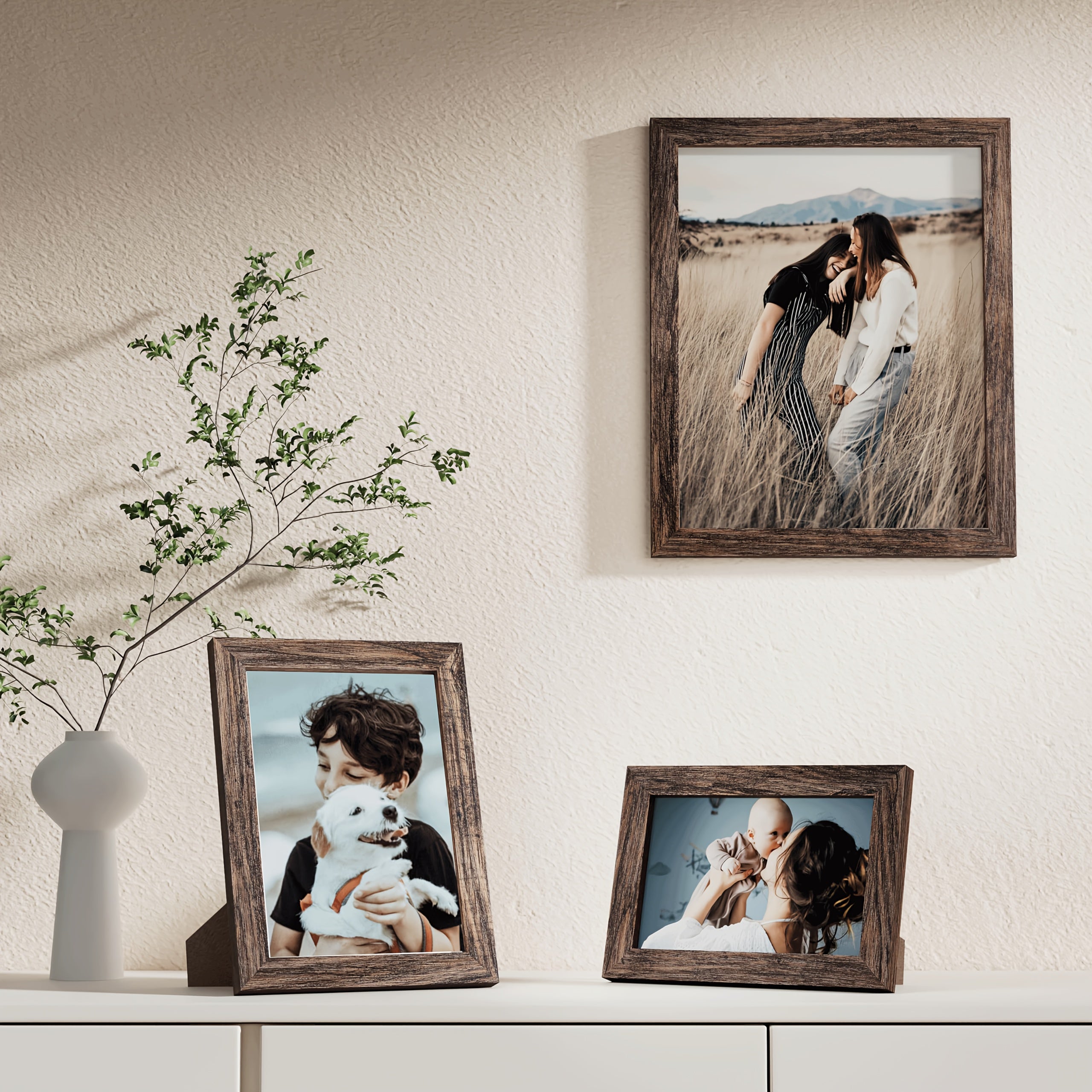 Set of 10 Picture Frames with Shatter-Resistant Glass - Gallery Wall Frame Set with Two 8X10, Four 5X7 And Four 4X6 Frames - Signature Collection