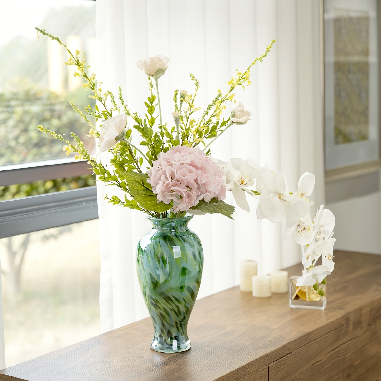 1pc Green Glass Vase - Handmade Blown Glass Art Home Decoration. Beautiful Spring Flower Arrangement Container, Wide Mouth Vase Is Suitable for Central Table Decoration, Living Room Or Wedding Decoration, And Is A Unique Gift for Mothers And Sisters